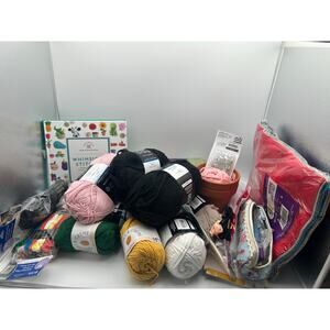 Huge Crochet Knitting Craft Yarn Poly-Fil Embroidery Floss Book Tools Bundle Lot
